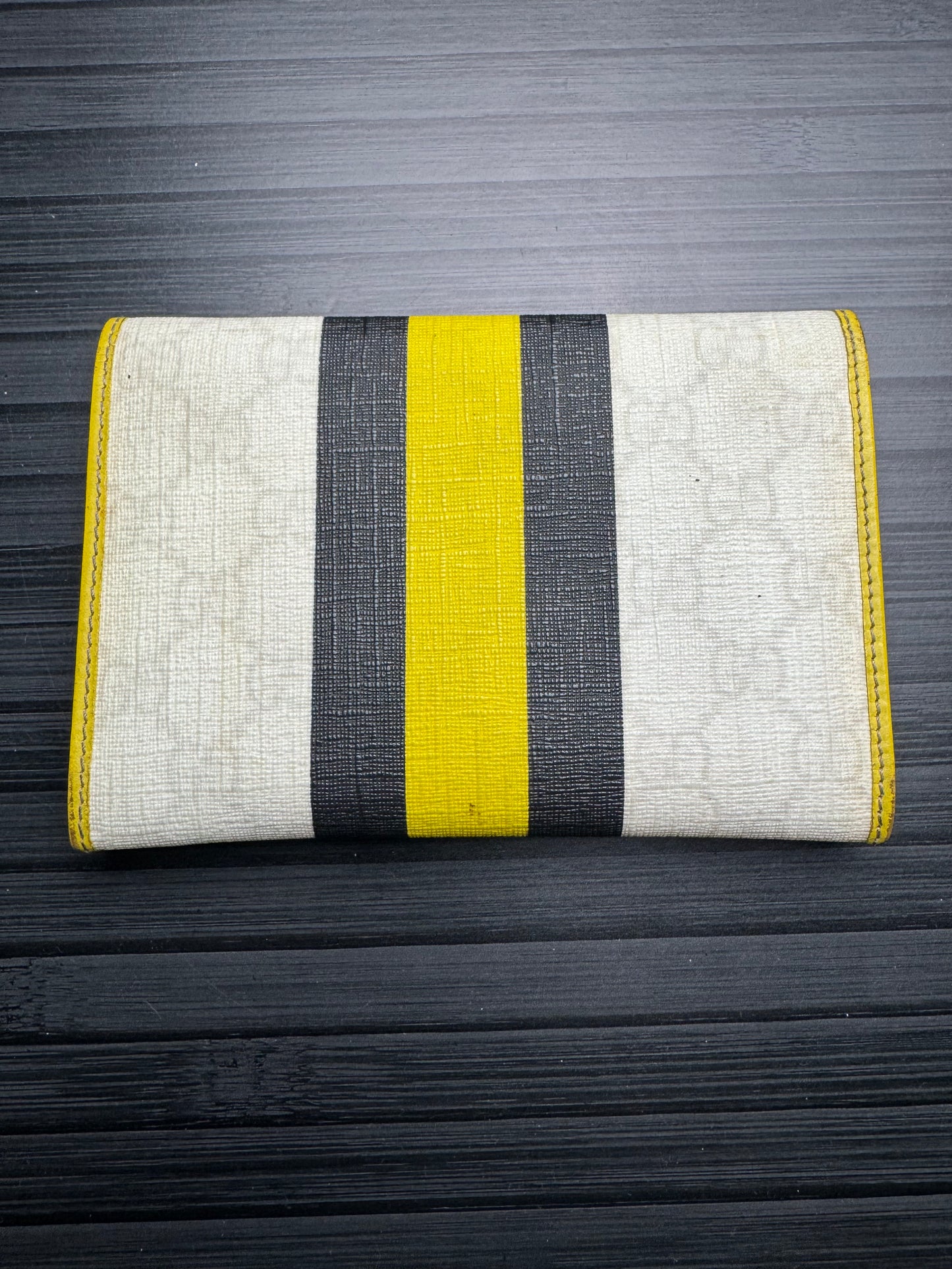 Gucci Ivory GG Supreme Leather Sherry Line Logo Bifold Card Case