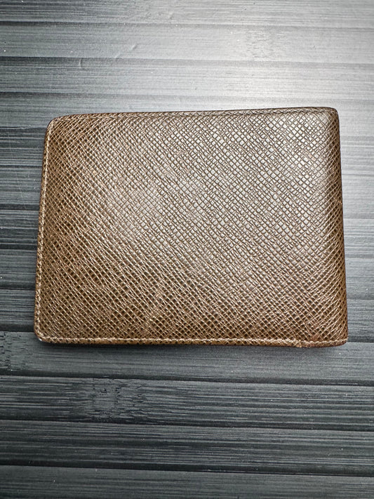 Louis Vuttion Espresso Taiga Bifold Wallet